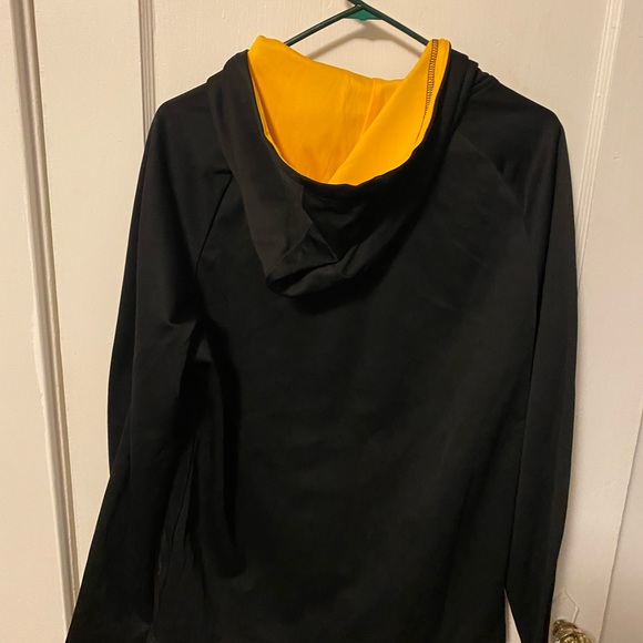 Excellent condition Bruins hoodie - Picture 2 of 2